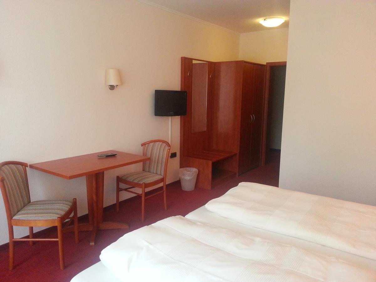 Schmucker Jaeger - Hotel Garni Munden  ภายนอก รูปภาพ
